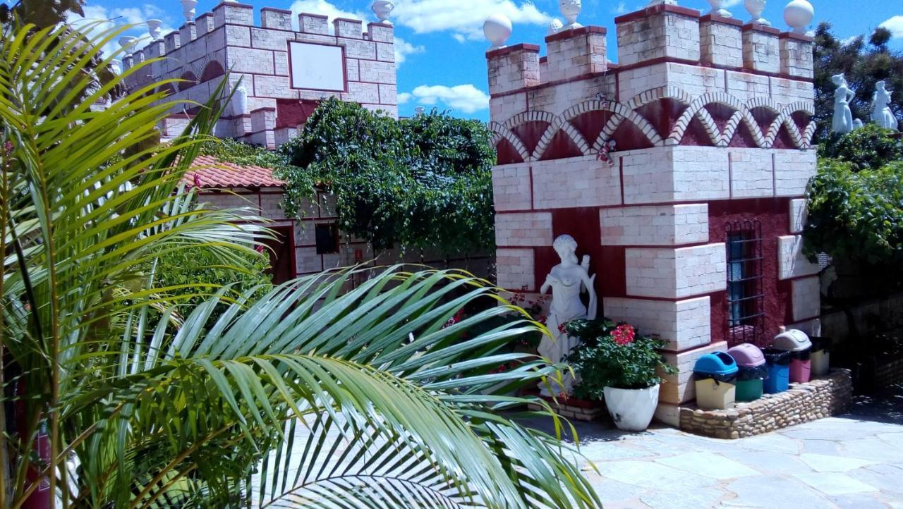 Pousada Al Castello Di Giulietta E Romeo Pirenópolis Exteriér fotografie