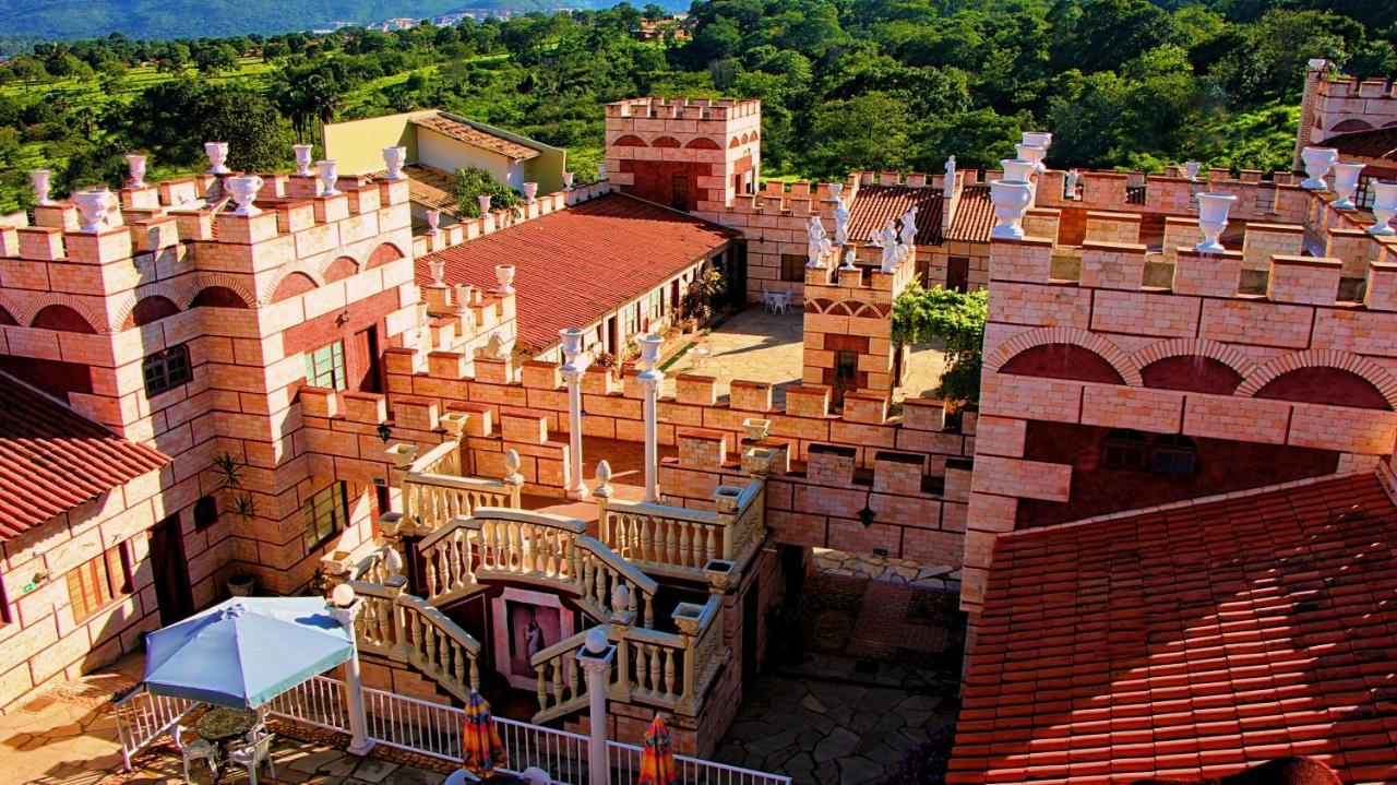Pousada Al Castello Di Giulietta E Romeo Pirenópolis Exteriér fotografie
